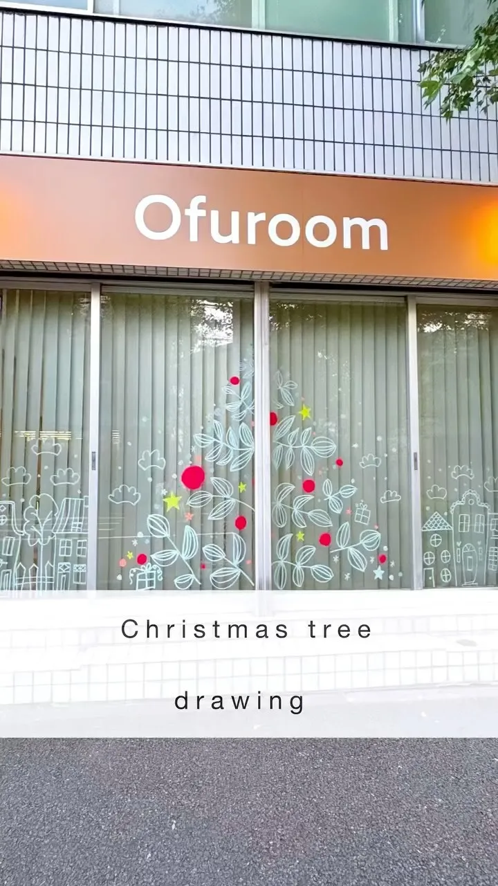 お店のガラス張り部分の絵。